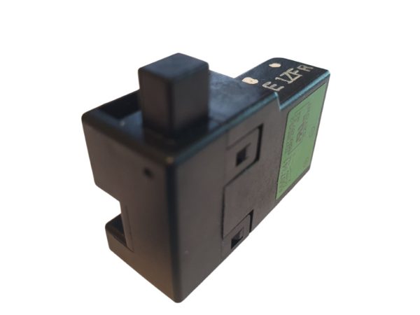 Interruptor Gatillo Switch TG73BDS-2 Makita 650734-1 - Imagen 3